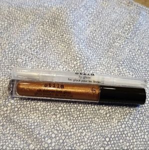 Stila lip glosses nwt